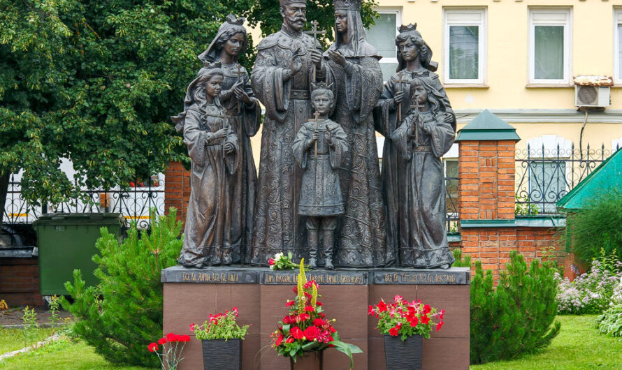 В день памяти святых Царственных страстотерпцев совершился крестный ход